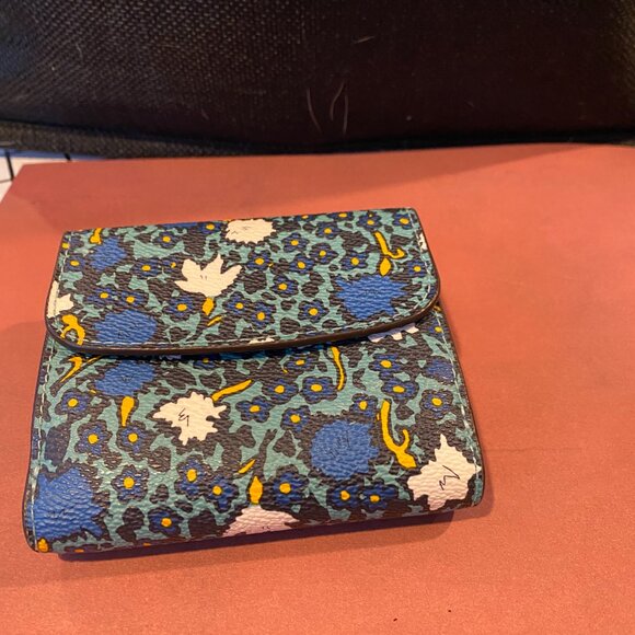 Coach New York Small Wallet style 57837 - Picture 5 of 8